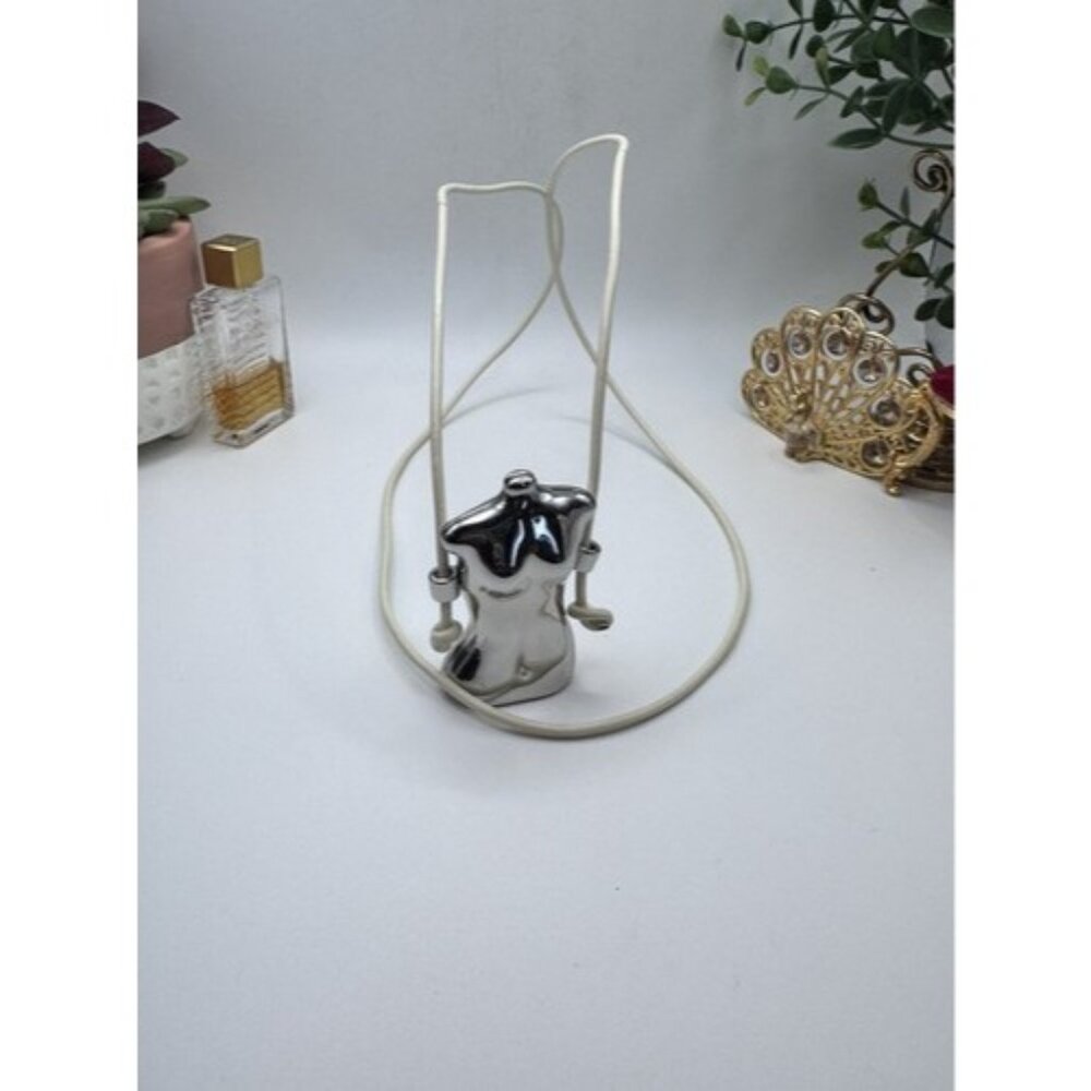 ZARA BUST SILVER TONE  CHARM METAL LEATHER NECKLACE - BEAUTIFUL ZARA NECKLACE